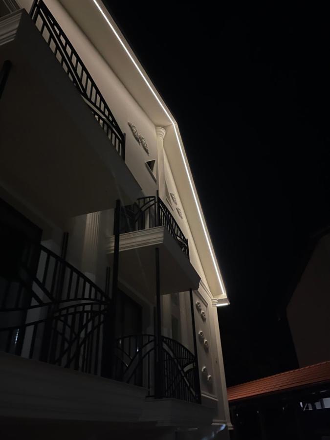 Conacul Pestera Ursilor Chiscau Экстерьер фото