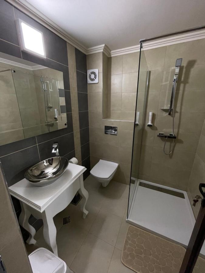 Conacul Pestera Ursilor Chiscau Экстерьер фото