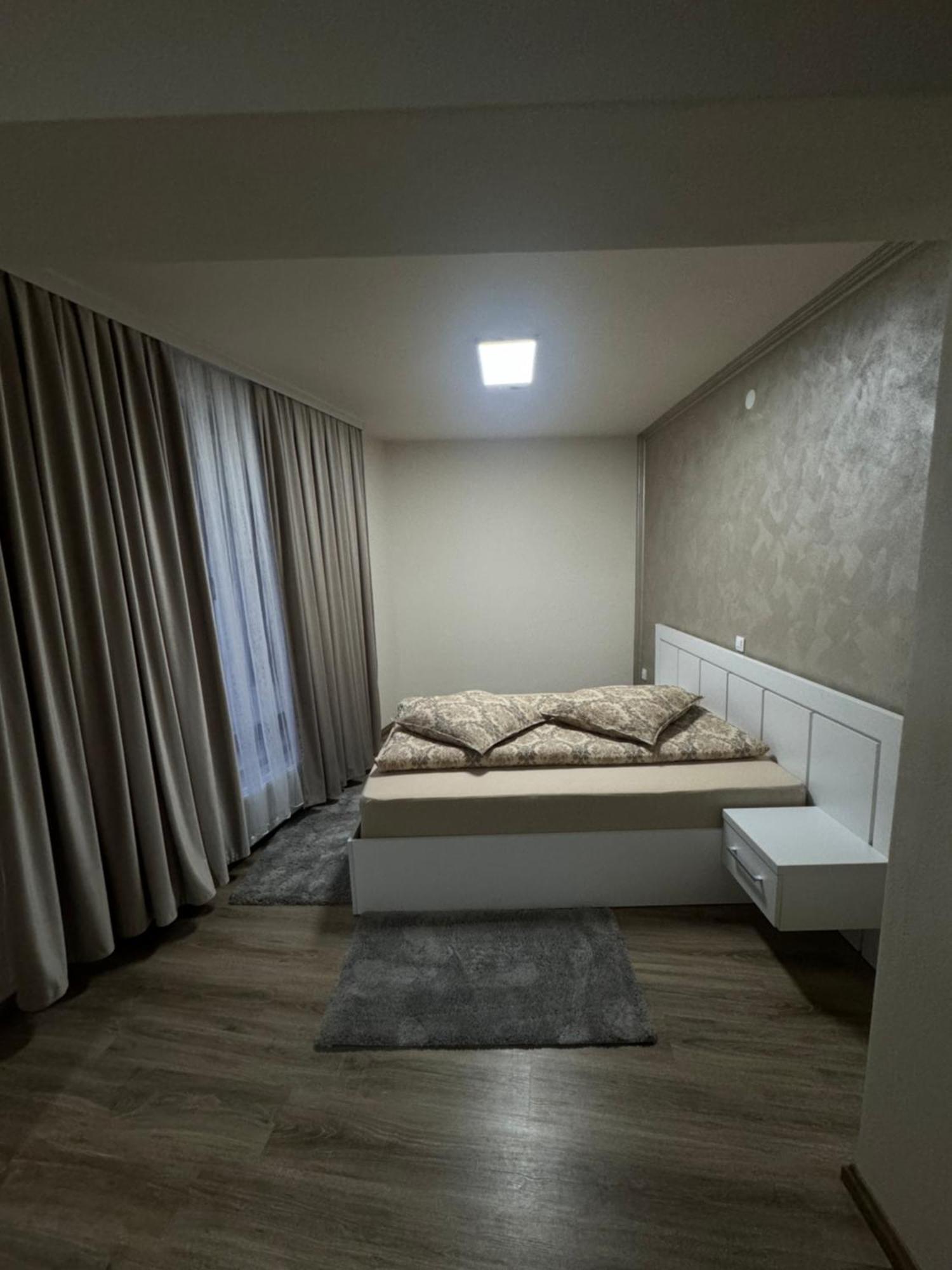 Conacul Pestera Ursilor Chiscau Экстерьер фото